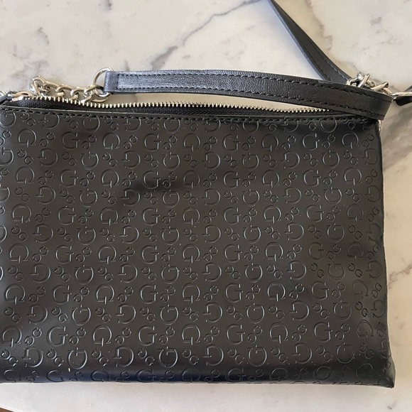 Women guess handbag - Picture 3 of 3